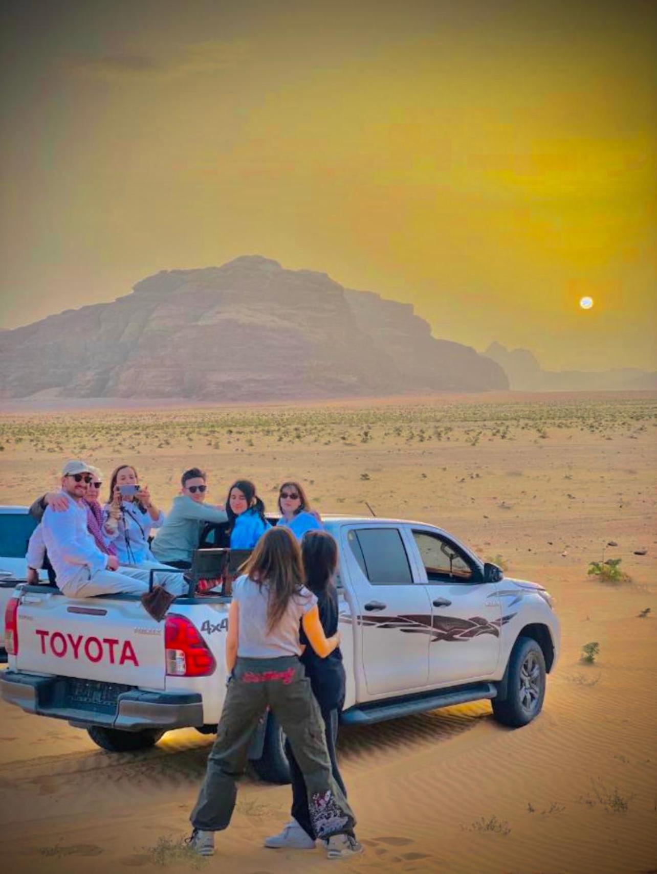 Rum Joharh Luxury Camp Wadi Rum Exterior photo